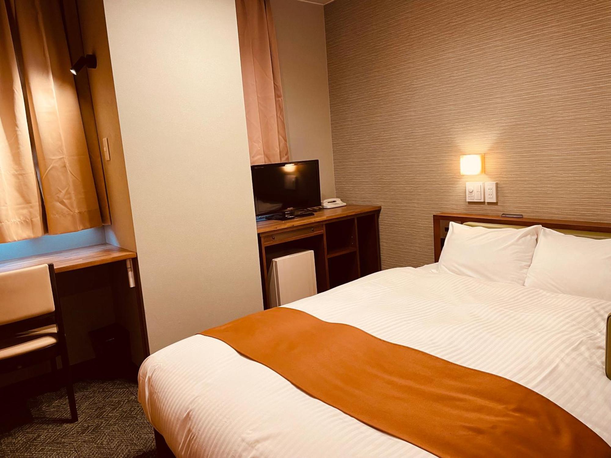 Shizuoka Town Hotel Екстер'єр фото